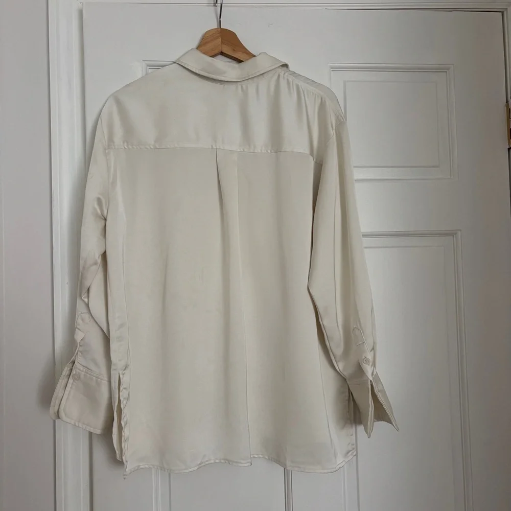 a new day Ivory Button-Up Blouse - Picture 4 of 4